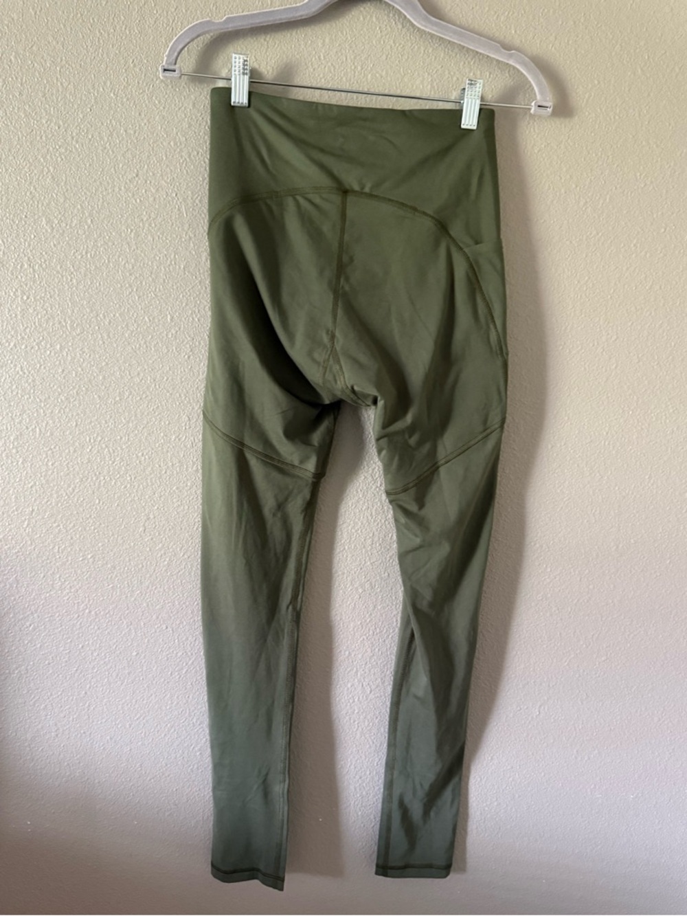 Thinx Period Leggings - Picture 4 of 4